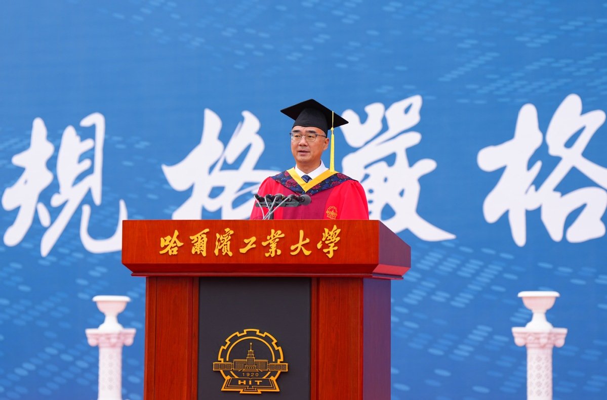 校长韩杰才