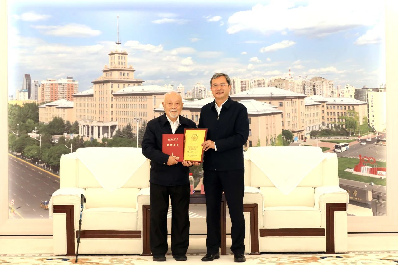 从教数十载 不虚这一生 继续了解